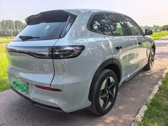Geely Galaxy E5 — Фото автомобиля 10