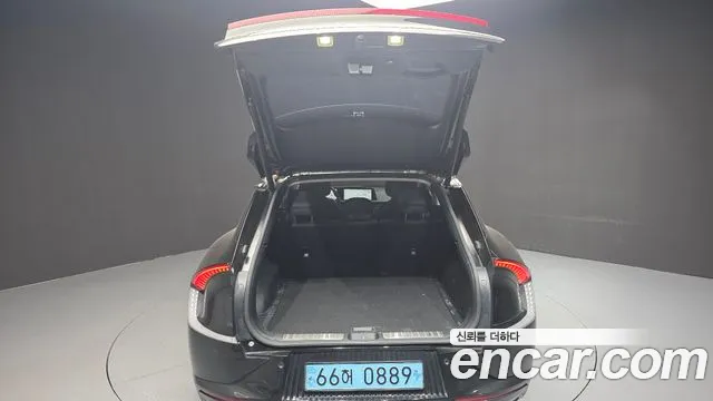 Kia EV6 — Фото автомобиля 20