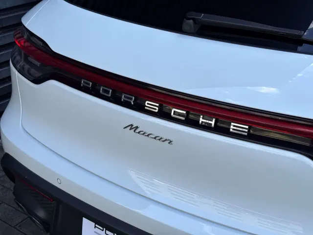 Porsche Macan — Фото автомобиля 11