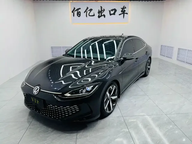 Фотография автомобиля — Volkswagen Lamando
