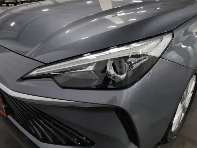 Roewe i5 — Фото автомобиля 7