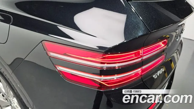 Genesis GV80 — Фото автомобиля 8