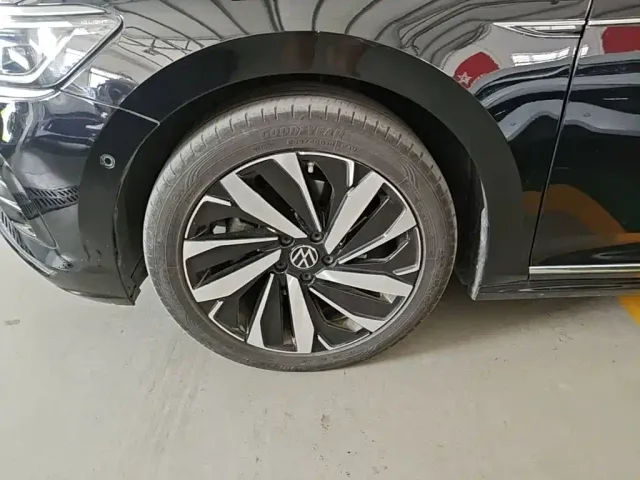 Volkswagen Passat — Фото автомобиля 22