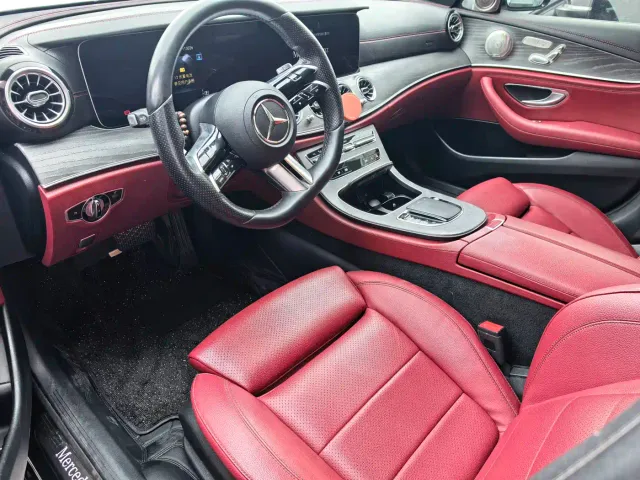 Mercedes-Benz E-Class — Фото автомобиля 6