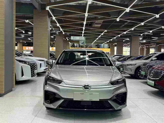 GAC Aion S — Фото автомобиля 10