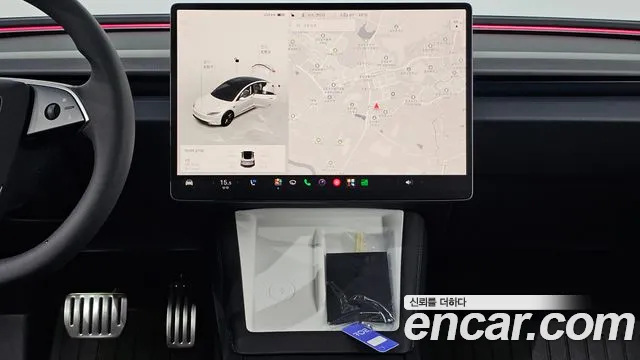 Tesla Model 3 — Фото автомобиля 13