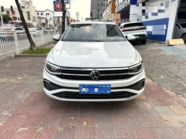 Volkswagen Bora — Фото автомобиля 2