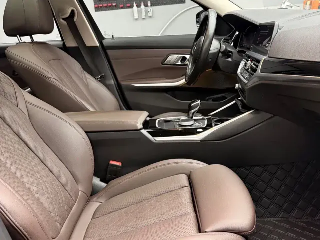 BMW 3 Series — Фото автомобиля 13