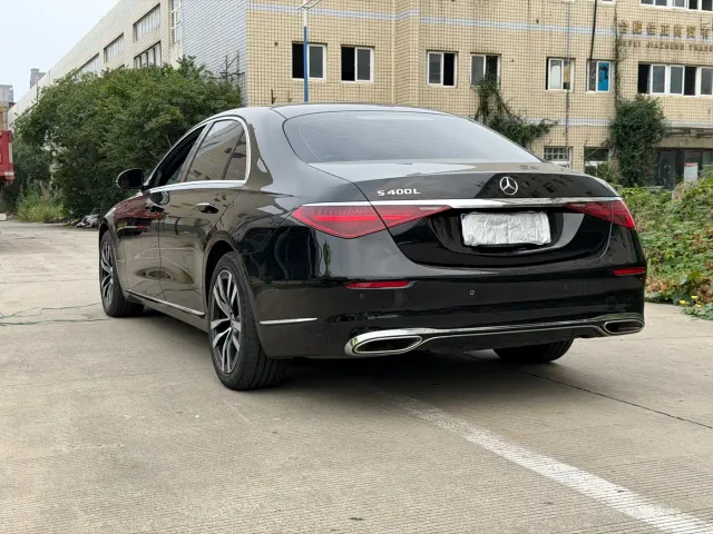 Mercedes-Benz S-Class — Фото автомобиля 17