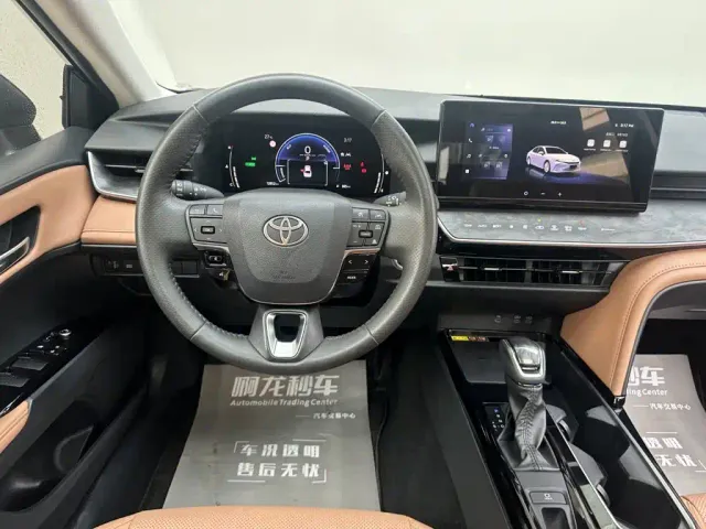 Toyota Camry — Фото автомобиля 7