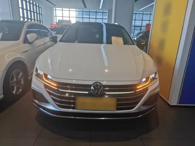 Volkswagen CC — Фото автомобиля 2