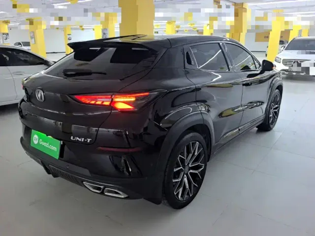 Changan UNI-T — Фото автомобиля 6