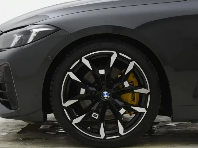 BMW 4 Series — Фото автомобиля 13