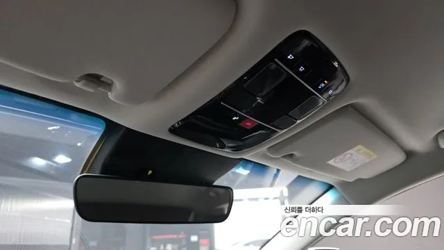 Hyundai Grandeur Grandeur (GN7) 3.5 LPG 2WD (Такси) — Фото автомобиля 18