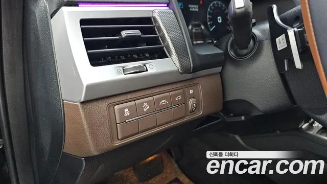 KG_Mobility_Ssangyong Rexton All Rexton Дизель 2.2 4WD — Фото автомобиля 17