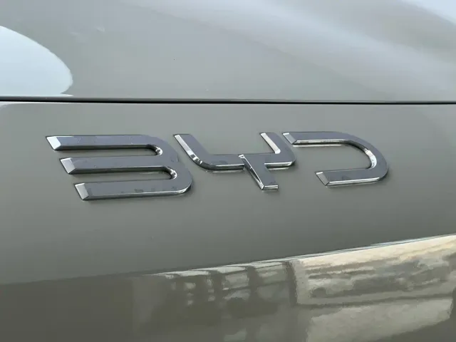 BYD Sealion 06 — Фото автомобиля 5