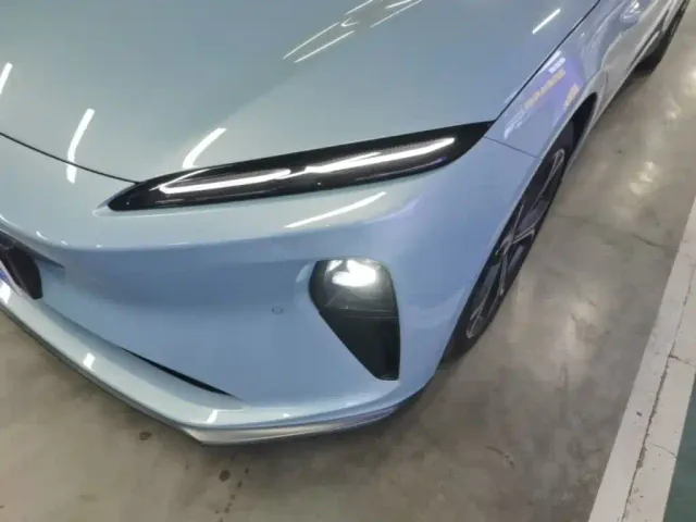Nio ET5 — Фото автомобиля 23