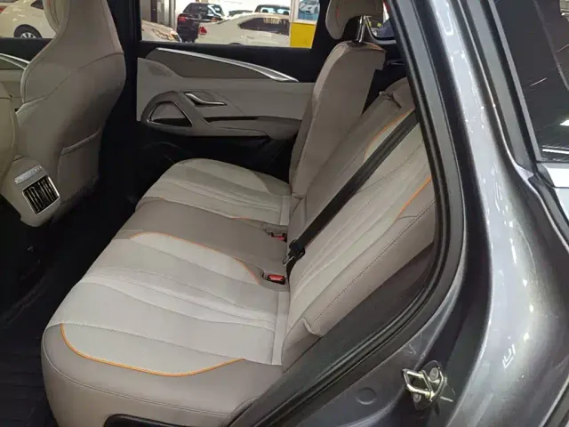 BYD Song Pro — Фото автомобиля 16