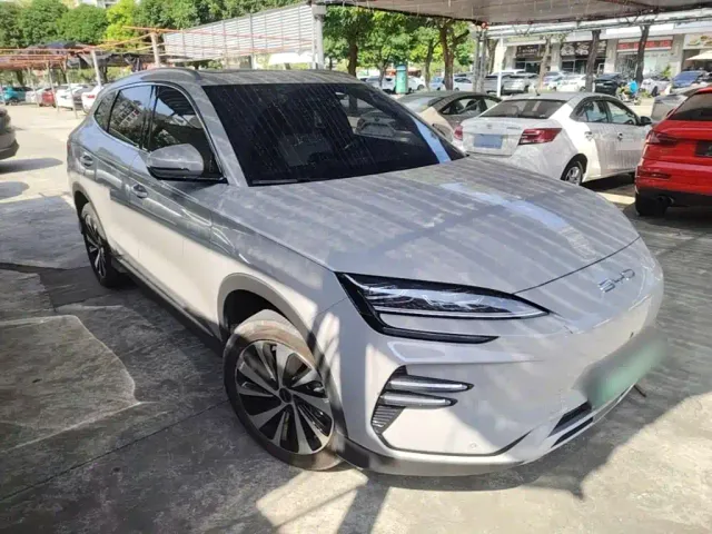 BYD Song PLUS — Фото автомобиля 3