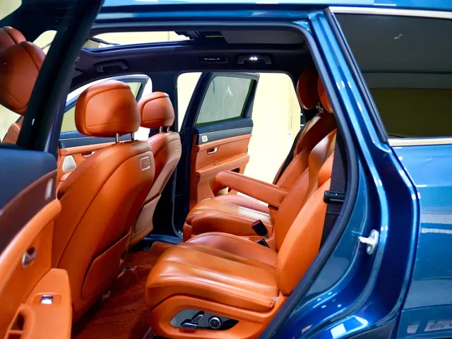 Aito M7 — Фото автомобиля 6