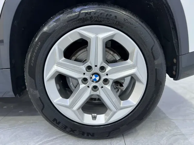 BMW X1 — Фото автомобиля 20
