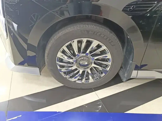 GAC Trumpchi M8 — Фото автомобиля 22