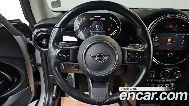 Mini Cooper Cooper Classic — Фото автомобиля 14