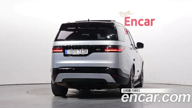 Land Rover Discovery — Фото автомобиля 4