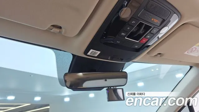 Kia Carnival Generation 4 — Фото автомобиля 18