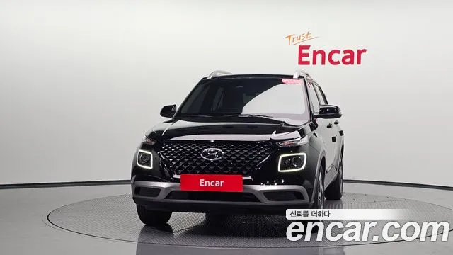 Hyundai Venue — Фото автомобиля 2