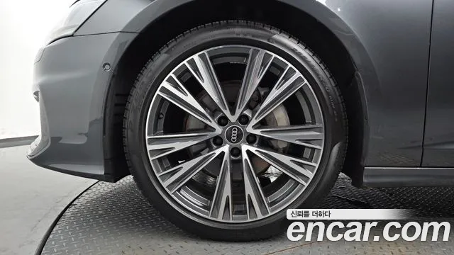 Audi A6 45 TFSI quattro Premium — Фото автомобиля 5