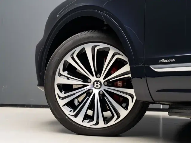 Bentley Bentayga — Фото автомобиля 6