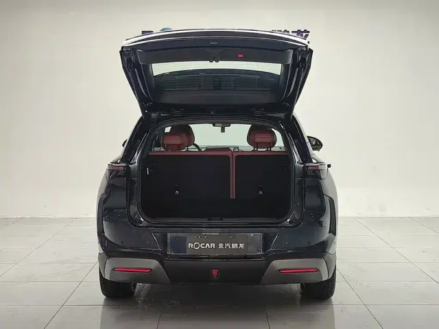 Arcfox Alpha T5 — Фото автомобиля 3