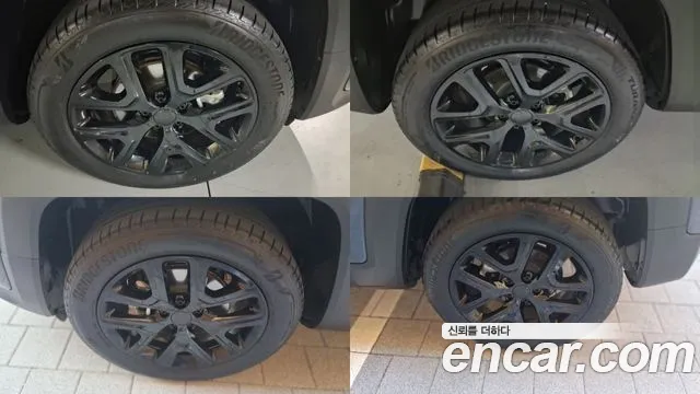 Jeep Renegade — Фото автомобиля 5