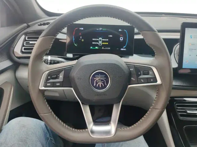 BYD Qin PLUS — Фото автомобиля 15