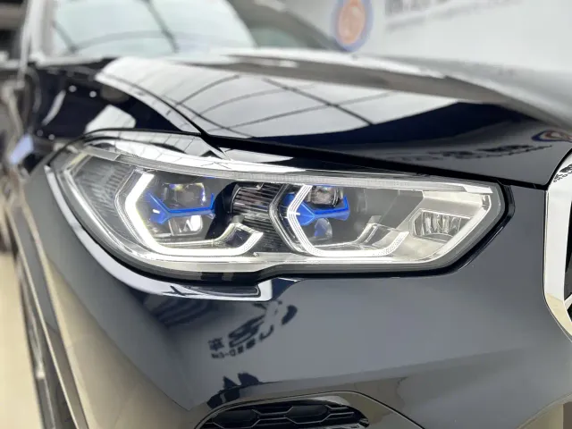 BMW X5 — Фото автомобиля 5