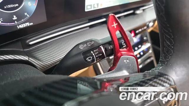Kia Canival Carnival 4 поколение Дизель 9 мест Signature — Фото автомобиля 23