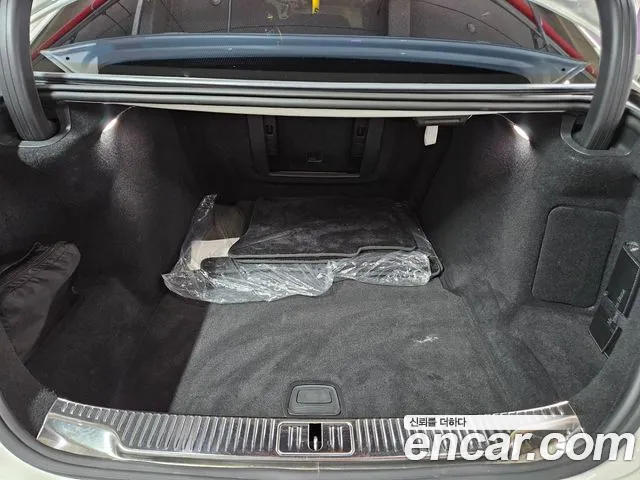 Mercedes-Benz S-Class W223 — Фото автомобиля 17