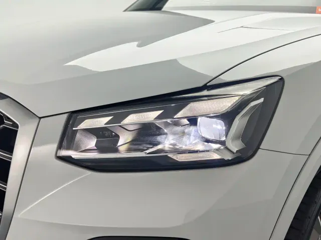 Audi Q2L — Фото автомобиля 14