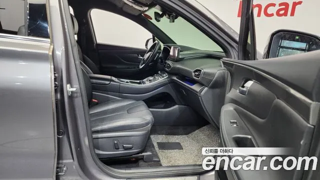 Hyundai Santafe — Фото автомобиля 11