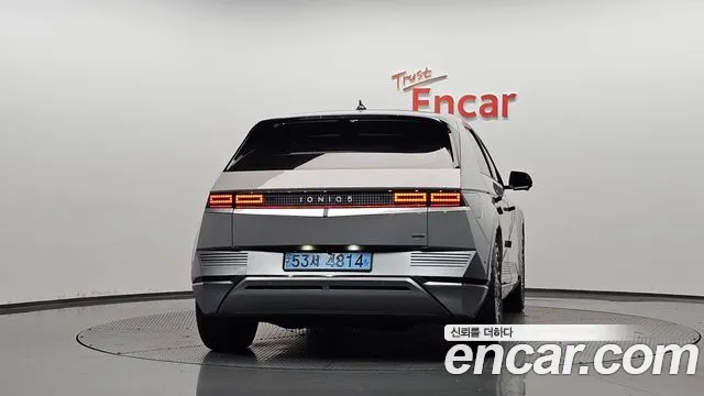 Hyundai Ioniq 5 — Фото автомобиля 4