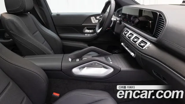 Mercedes-Benz GLE-Class — Фото автомобиля 9
