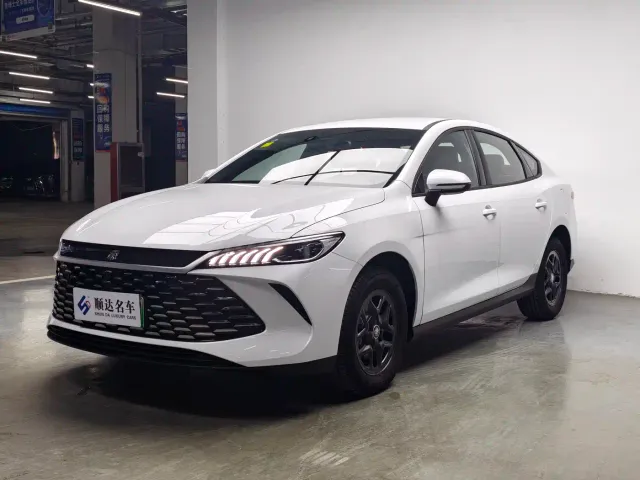 Фотография автомобиля — BYD Qin PLUS