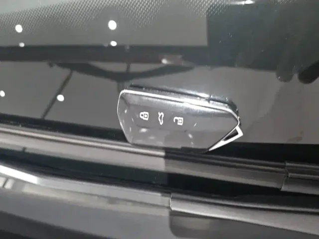 Volkswagen ID.3 — Фото автомобиля 8