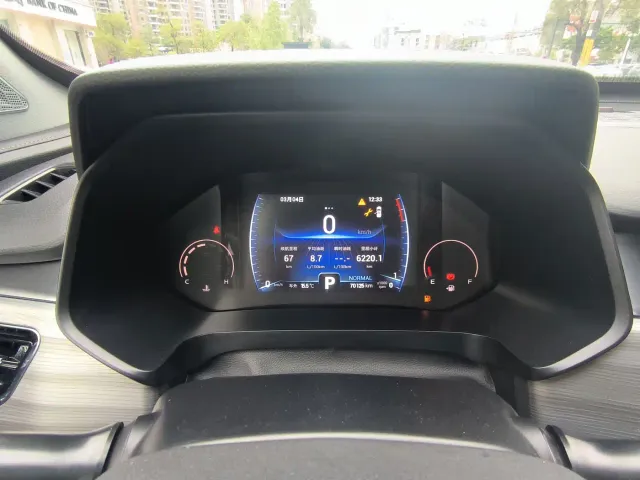 Chery Tiggo 8 — Фото автомобиля 10
