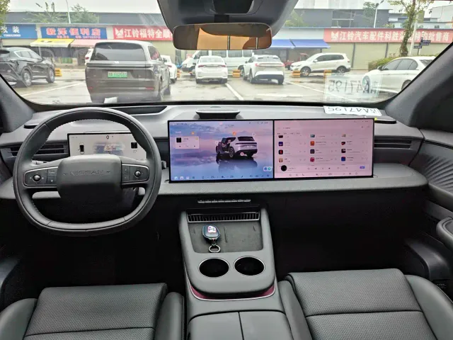 Nissan NX8 — Фото автомобиля 13