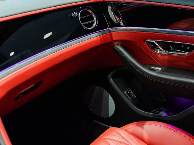 Bentley Flying Spur 2022 4.0T V8 Standard — Фото автомобиля 20