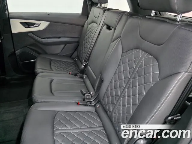 Audi Q7 55 TFSI quattro Premium — Фото автомобиля 10