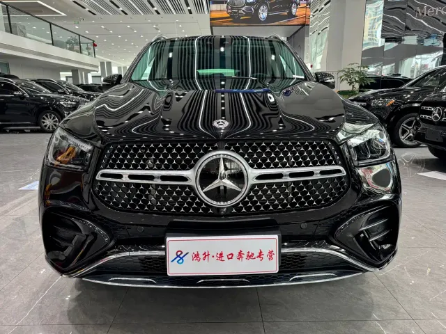 Mercedes-Benz GLE-Class — Фото автомобиля 2