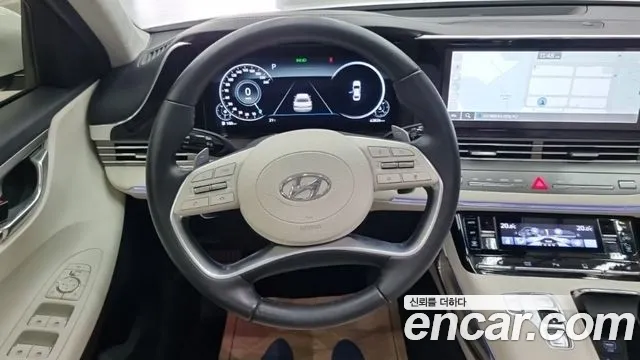 Hyundai Grandeur New — Фото автомобиля 14